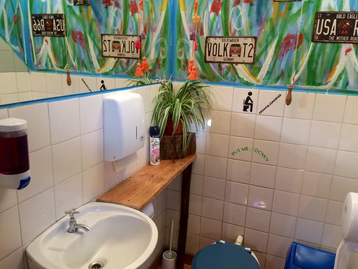 La Puerta Verde Hostel & Bar Humahuaca Esterno foto