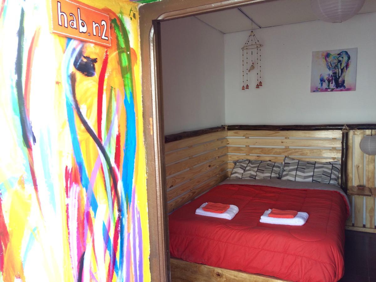 La Puerta Verde Hostel & Bar Humahuaca Esterno foto