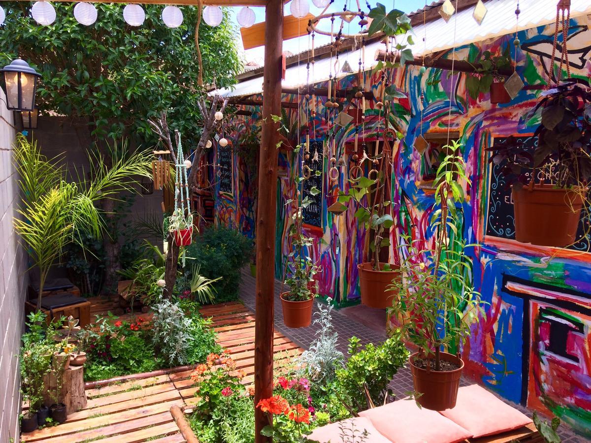 La Puerta Verde Hostel & Bar Humahuaca Esterno foto
